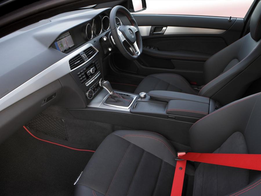  Mercedes-Benz C250 Coupe Sport 2012 года  (AU) (фото 3 из 13)